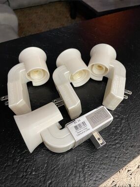 Bath & Body Works White Night Light Plug-In Lamp Adapter - Pack of 4
